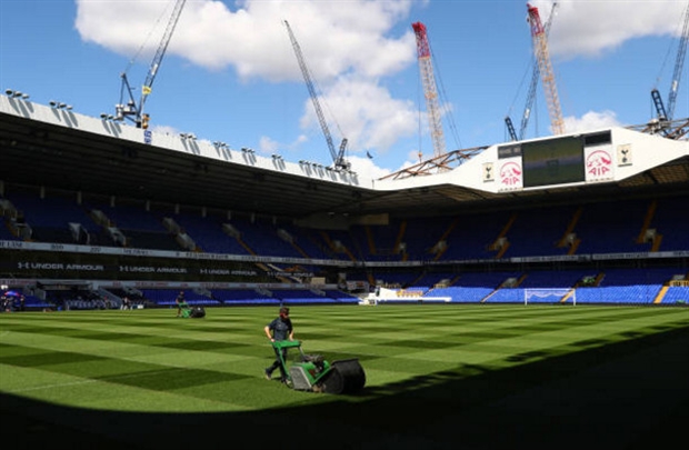 Các huyền thoại Tottenham tụ tập chào tạm biệt White Hart Lane - Bóng Đá