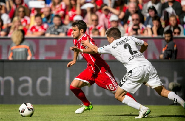 Trong trận đấu cuối cùng, Lahm và Alonso được mấy điểm? - Bóng Đá