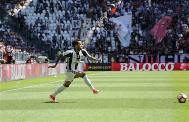 Ngày Juventus đăng quang, bất ngờ cái tên sáng nhất - Bóng Đá