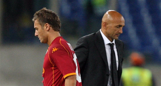 Totti mời cả đội Roma ăn tối kỷ niệm, trừ Spalletti - Bóng Đá