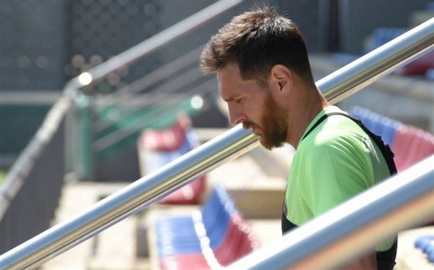 Messi, Enrique u sầu trong buổi tập trước thềm Cúp nhà vua - Bóng Đá