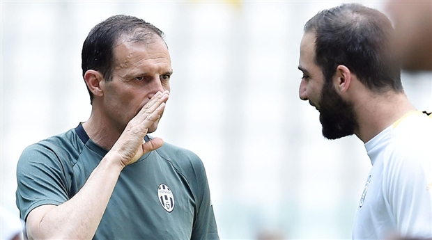 Allegri liên tục chỉ bài cho Higuian, Real coi chừng - Bóng Đá