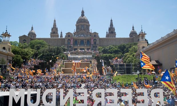  Guardiola oai hùng kêu gọi độc lập cho Catalonia - Bóng Đá