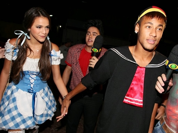 1 tuần hậu chia tay, Neymar và Bruna lại tình trong biển tình - Bóng Đá