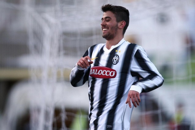 Sao trẻ năn nỉ Juventus bán Sandro - Bóng Đá