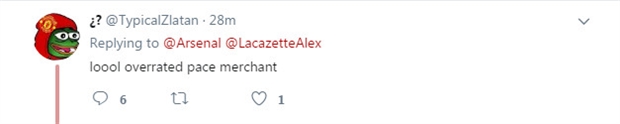 Lacazette sút trúng cột dọc, fan Arsenal nội chiến - Bóng Đá