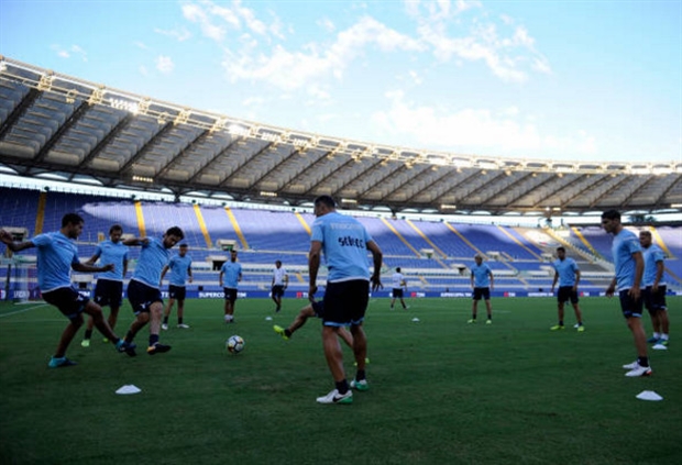Inzaghi đầy căng thẳng trong buổi tập cuối của Lazio trước thềm siêu cúp  - Bóng Đá