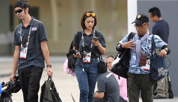 Nữ phóng viên Thái làm 'chao đảo' SEA Games 29 - Bóng Đá