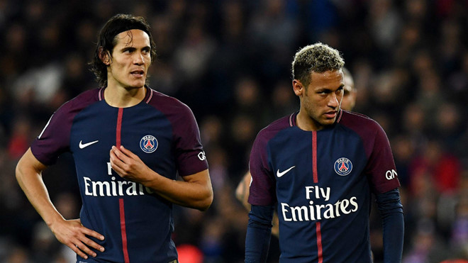 Đại chiến với Neymar, Cavani được PSG hậu thuẫn - Bóng Đá