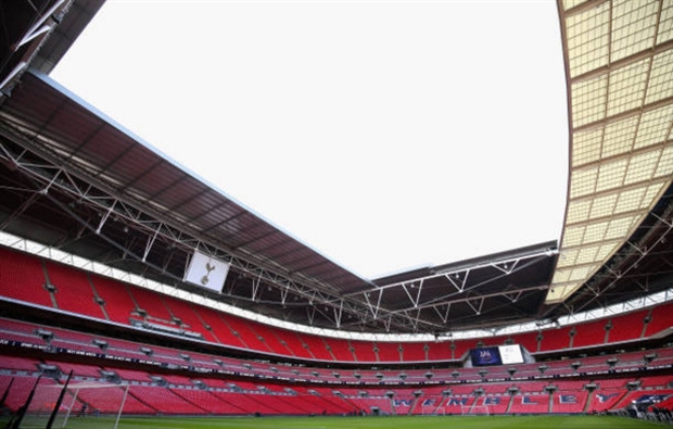Dàn sao Tottenham có mặt tại Wembley từ rất sớm - Bóng Đá