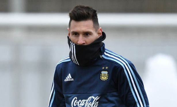 Messi được Argentina cho phép trở lại Barcelona sớm - Bóng Đá