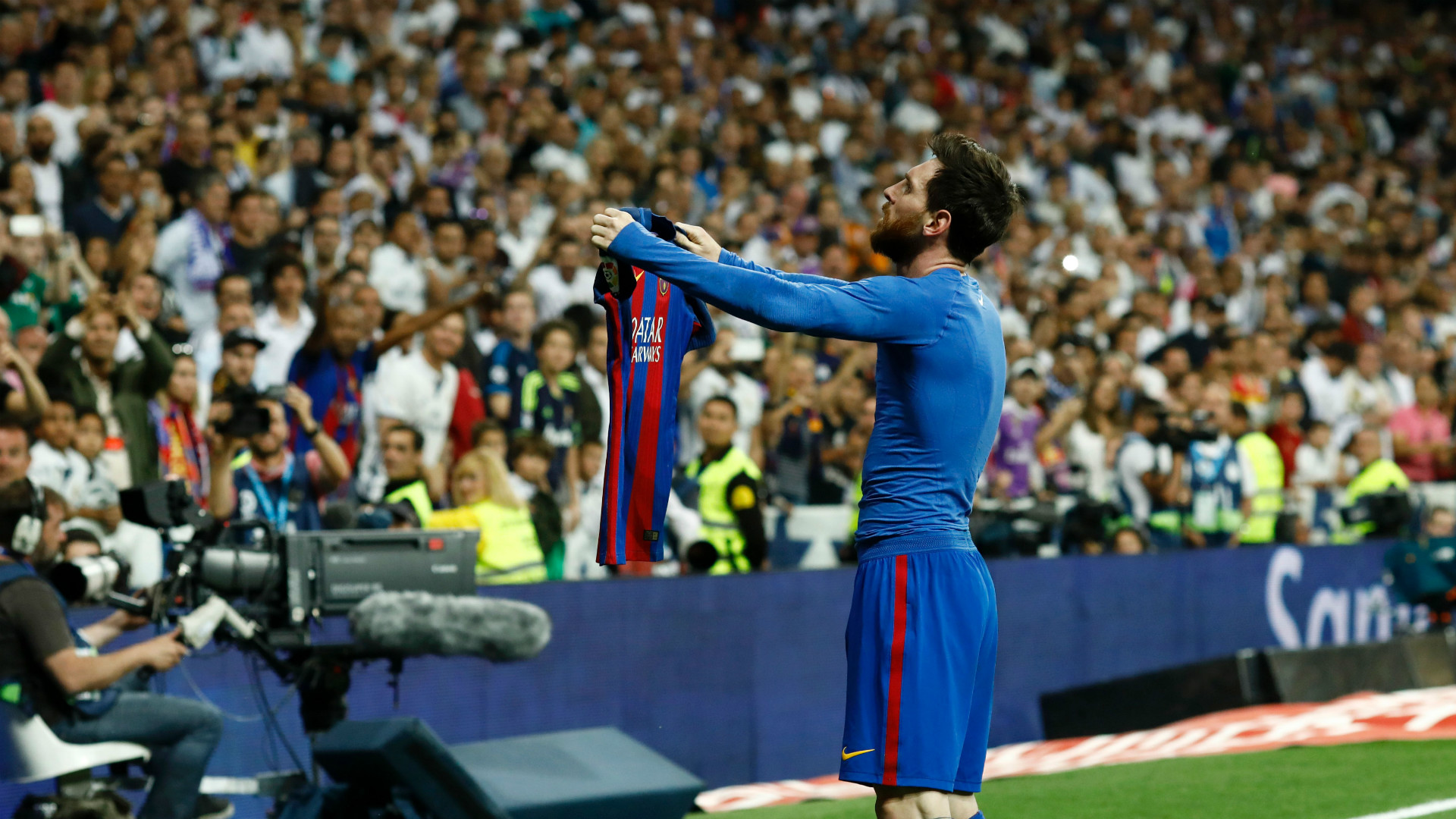 Messi muốn biến Real thành quà Giáng Sinh cho CĐV Barcelona - Bóng Đá