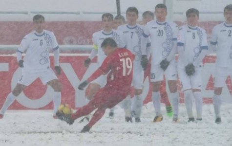 Hãy trao ngay bóng vàng cho Quang Hải - Bóng Đá