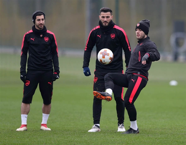 Chuẩn bị cho Europa League, Arsenal 'bỏ rơi' Ramsey - Bóng Đá