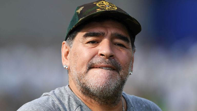 Maradona yêu cầu được làm việc trực tiếp với toàn đội Argentina - Bóng Đá