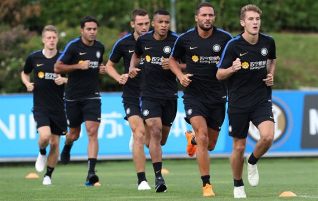 'Lá chắn thép' Stefan De Vrij chính thức ra mắt Inter - Bóng Đá