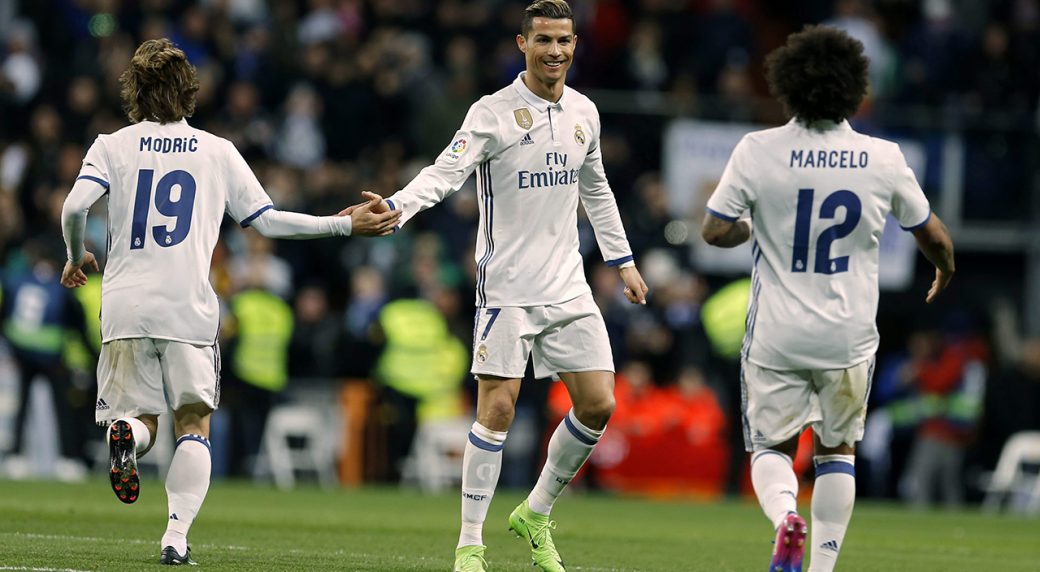 Sốc: Juve muốn mua cả Modric lẫn Marcelo để làm bạn với Ronaldo - Bóng Đá
