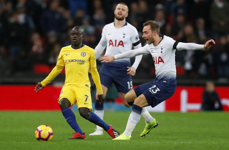 Sarri đang hủy hoại Kante - Bóng Đá