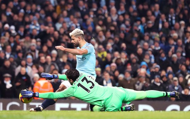 Alisson tiết lộ lý do từ chối Chelsea và chọn Liverpool - Bóng Đá