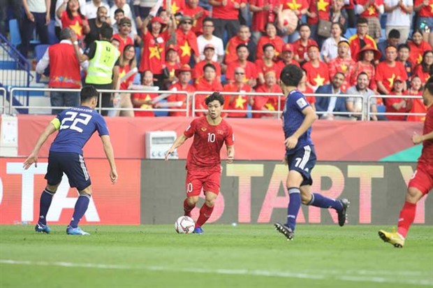 'Ghi 2 bàn' cho Việt Nam, Văn Lâm được tiến cử cho Real Madrid - Bóng Đá