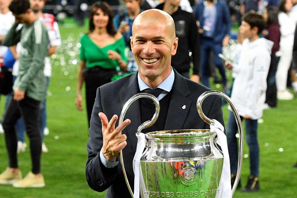 Bị cấm chuyển nhượng, Chelsea cầm 200 triệu đi tìm Zidane - Bóng Đá