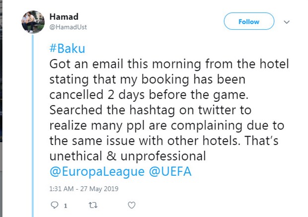CĐV Arsenal kêu trời vì bị tống khỏi khách sạn ở Baku - Bóng Đá