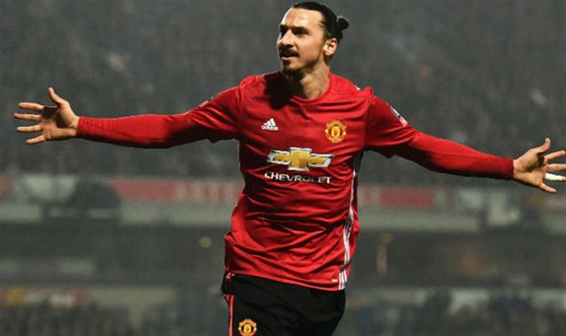 Man Utd khủng hoảng, CĐV cầu cứu Ibrahimovic - Bóng Đá