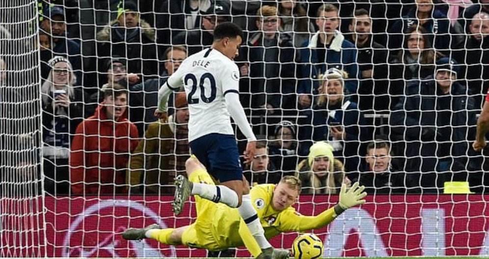 Thắng liên tiếp, Mourinho vẫn thừa nhận điểm yếu của Tottenham - Bóng Đá