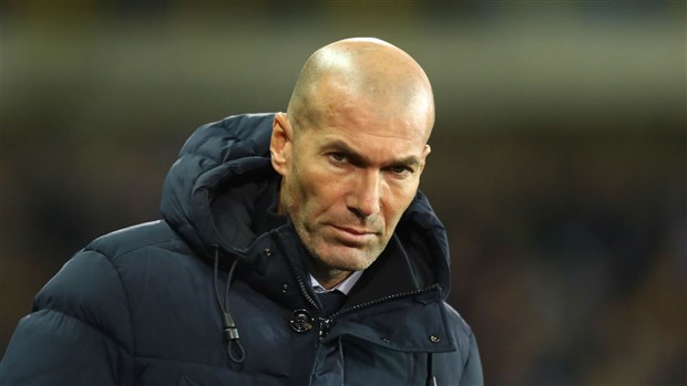 Zidane lớn tiếng đe dọa, CĐV Liverpool: 