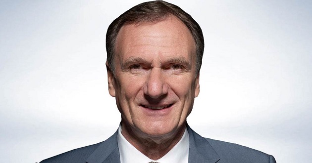 Anfield icon Phil Thompson sends title race warning to Liverpool - Bóng Đá