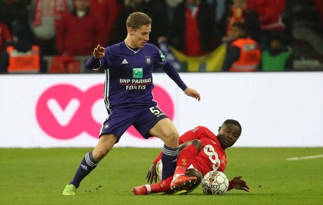 Aston Villa and Leicester City have joined Wolves and Southampton in the race to sign teenage Anderlecht starlet Yari Verschaeren - Bóng Đá
