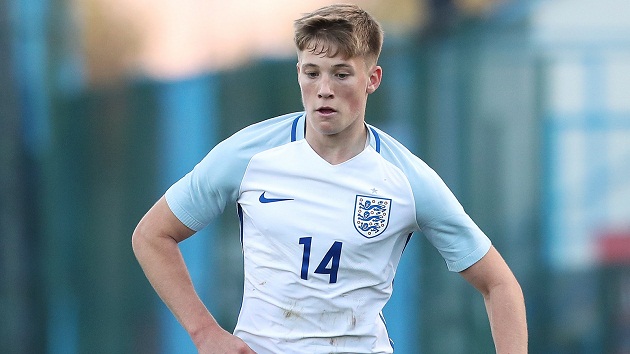 Ipswich closing in on loan signing of highly-rated Everton teenager Gibson - Bóng Đá