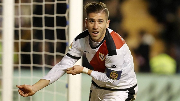 West Ham United are battling Leeds United and Norwich City for the signature of Rayo Vallecano winger Adrian Embarba - Bóng Đá