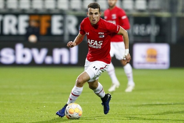 Everton have made a formal enquiry to AZ Alkmaar to discuss a January move for winger Oussama Idrissi - Bóng Đá