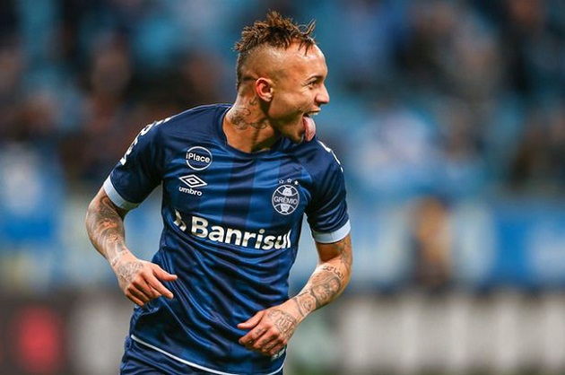 Report: Gremio's Everton Soares not on Everton's summer shortlist - Bóng Đá