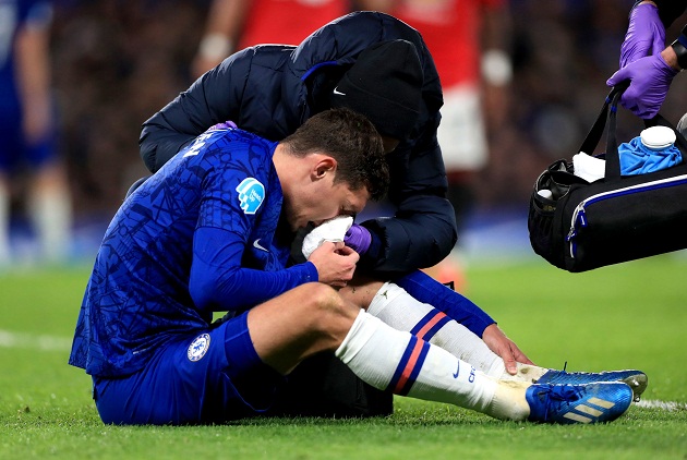 Chelsea's Andreas Christensen 'flies to Milan to get face mask fitted' in bid to be fit for Tottenham showdown after breaking his nose - Bóng Đá