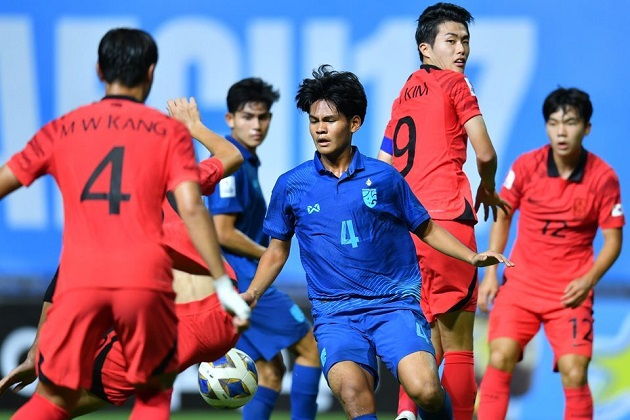 'Con sâu làm rầu nồi canh' đích thực của bóng đá Thái Lan - Bóng Đá