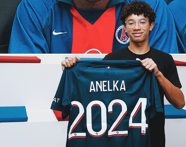 Kais Anelka tự tin ký hợp đồng với PSG, giống như người cha Nicolas 23 năm về trước.