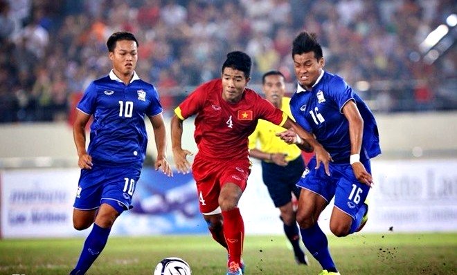 U21 Việt Nam (áo đỏ) thua trắng U21 Thái Lan. Ảnh: Internet.