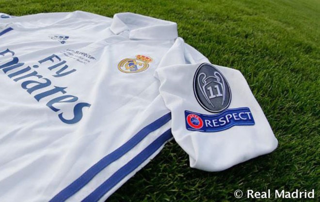 Arda Turan khốn khổ vì thích ảnh của Real Madrid