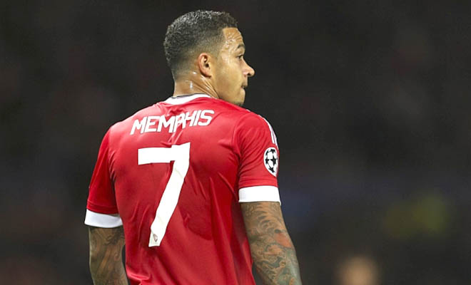 “Lời nguyền của số 7” khiến Depay bật bãi MU
