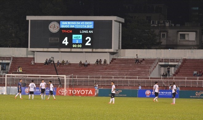 ‘Tôi không còn tâm trí để làm Chủ tịch CLB Long An’ - Bóng Đá