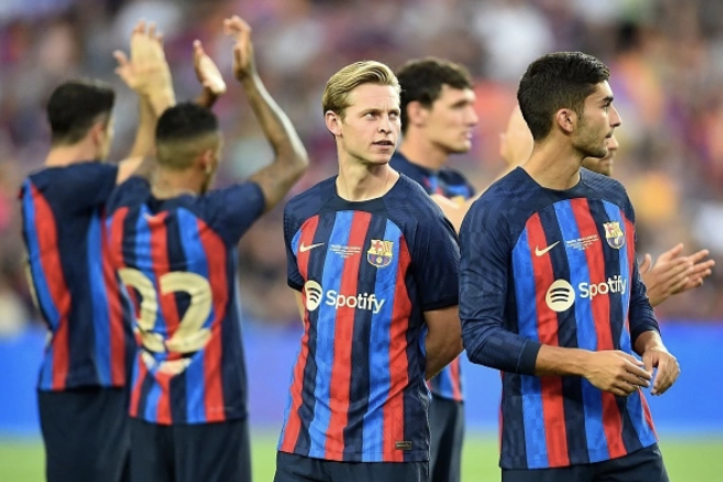 Lewandowski ghi bàn và kiến tạo trong trận thắng 6-0 của Barca - Bóng Đá