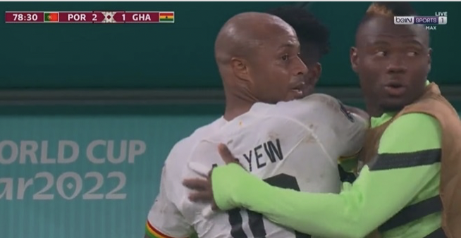 Cầu thủ Ghana đang ăn mừng thì Bồ Đào Nha ghi bàn - Bóng Đá