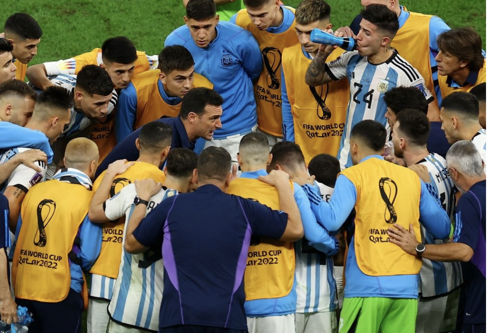 Một Lionel đã 'mở khóa' Messi ở tuyển Argentina - Bóng Đá