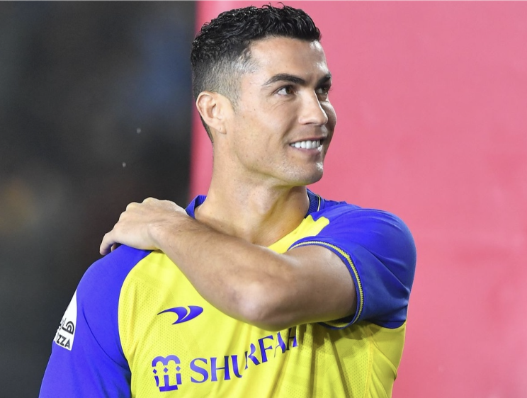 FIFA làm ngơ lệnh trừng phạt với Al Nassr vì Ronaldo? - Bóng Đá