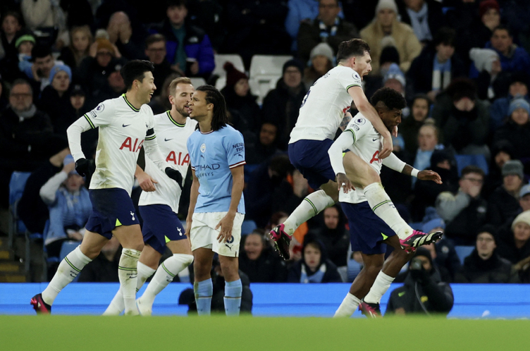 Man City vượt ải Tottenham: Thắng trong sợ hãi - Bóng Đá