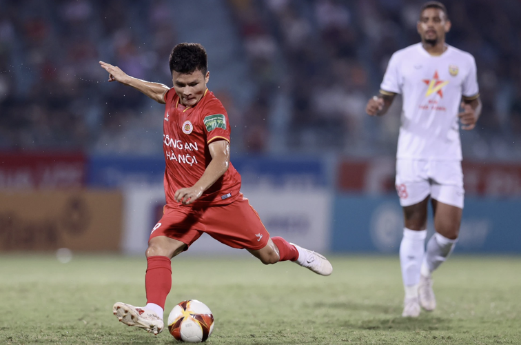 Báo Nhật Bản lo ngại Quang Hải vỡ mộng ở J-League - Bóng Đá