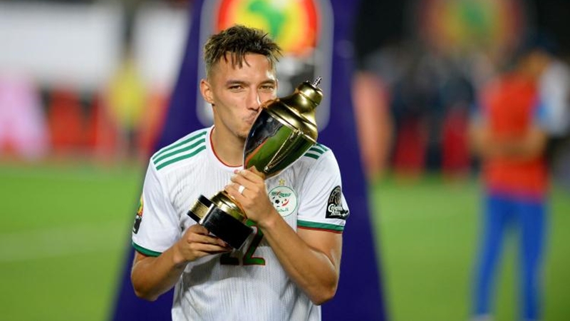 Bennacer giành giải cầu thủ xuất sắc nhất CAN 2019: Tin vui cho AC MIlan - Bóng Đá