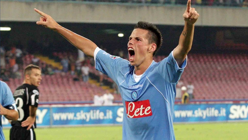 Marek Hamsik, biểu tượng Napoli từng khiến Man Utd quyết tâm chiêu mộ - Bóng Đá